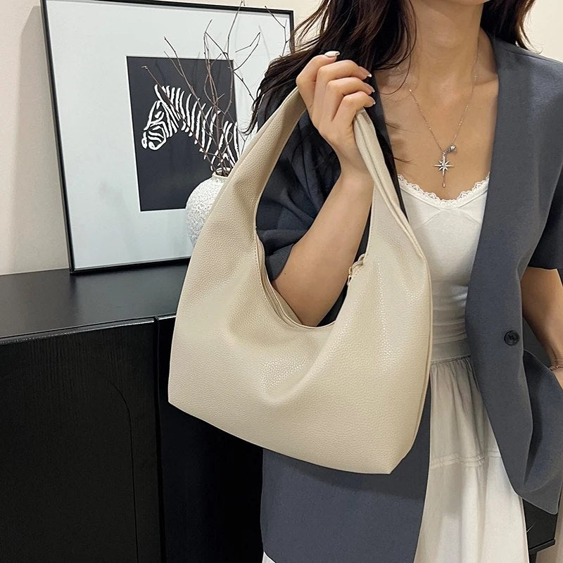 Elegant Hobo Shoulder Bag